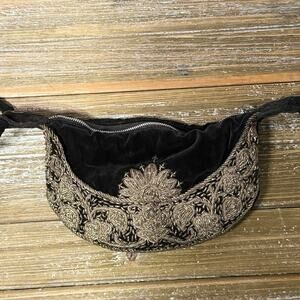 Vintage Black Velvet Purse Formal Wear 1950s Gothic Whimsigoth Womens Clutch